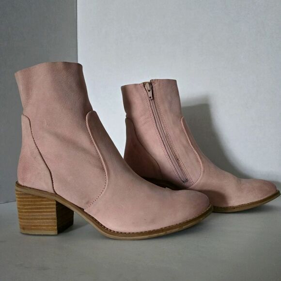 Diba True Majestic Bootie Light Pink Size 10 - Picture 2 of 10